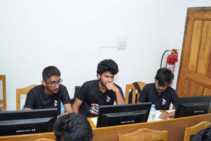 Intra University Programming Contest 2024, photo 1